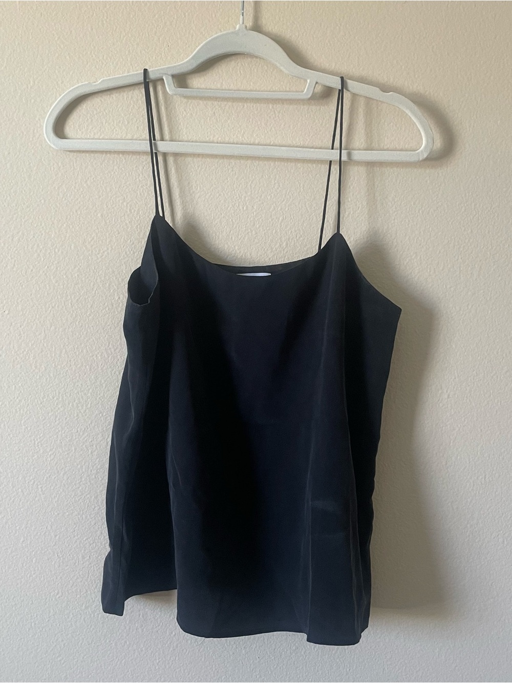 Grana Women's Black 100% Silk Tank